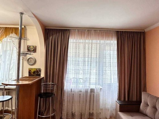 Затишна двохкімнатна в хорошому районі Ровно