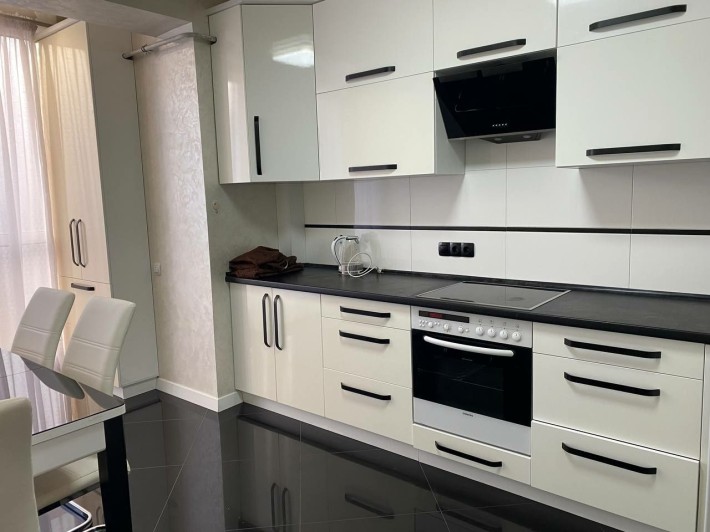 Оренда 1-кімнатної квартири в ЖК ,,На Щасливому", вул. Чорновола - фото 1