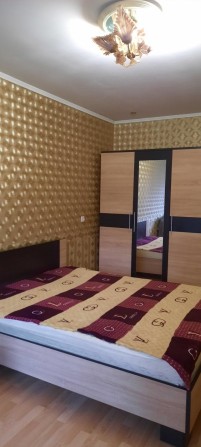 Здається 2-кімнатна квартира (на підселення для однієї дівчини) - фото 1