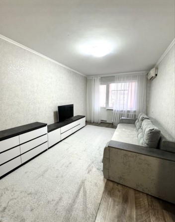 Перше заселення 1 кімн кв в районі Кресу - фото 1