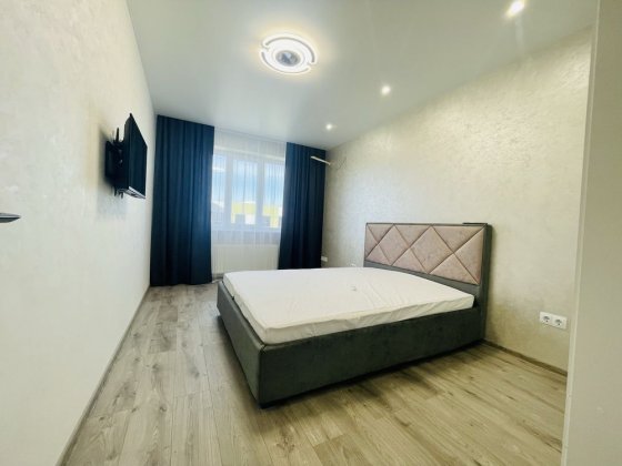 1 кімнатна на Щасливому Рівне