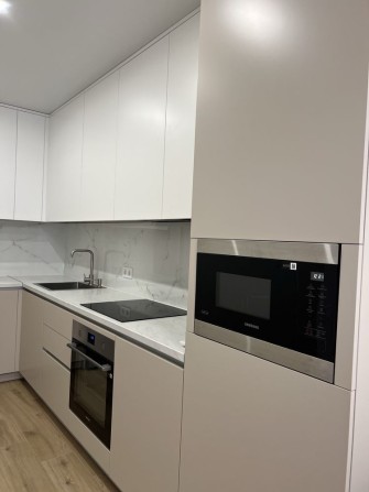 ЖК Центральний 2,перша здача!Працює ліфт,опалення при відсутності світ - фото 1