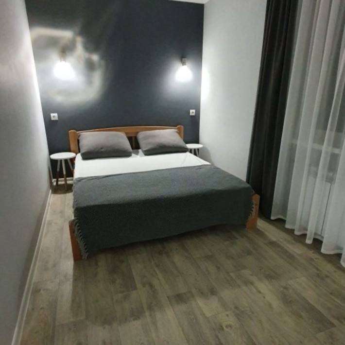 Зигіна студія з ремонтом поруч зупинка - фото 1