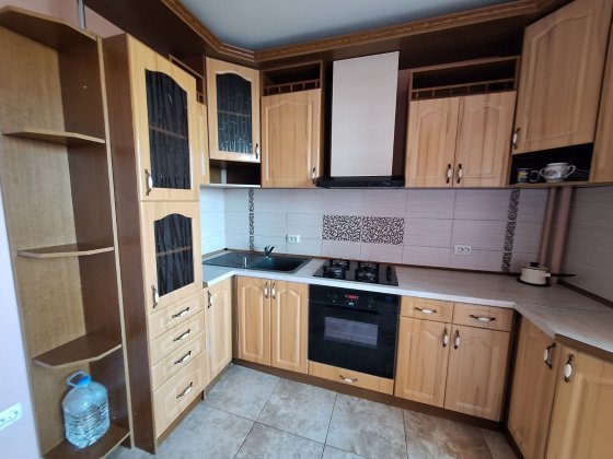 1 кімнатна , Вовчинецька - атб Ивано-Франковск