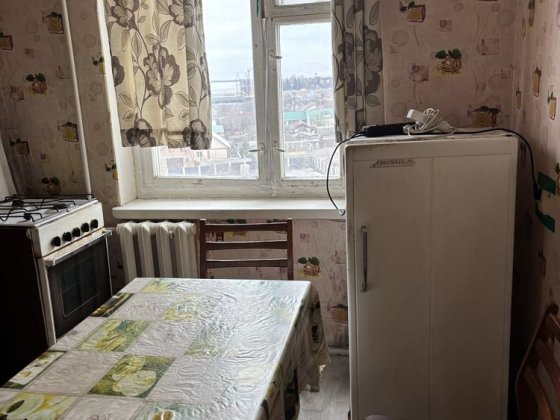 Сдам 1 комнатную квартиру на  Боженка Полтава