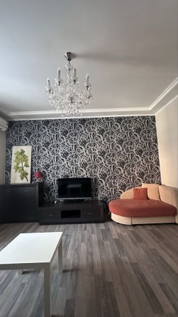 Чудова квартира в центрі міста на Соборності - фото 1