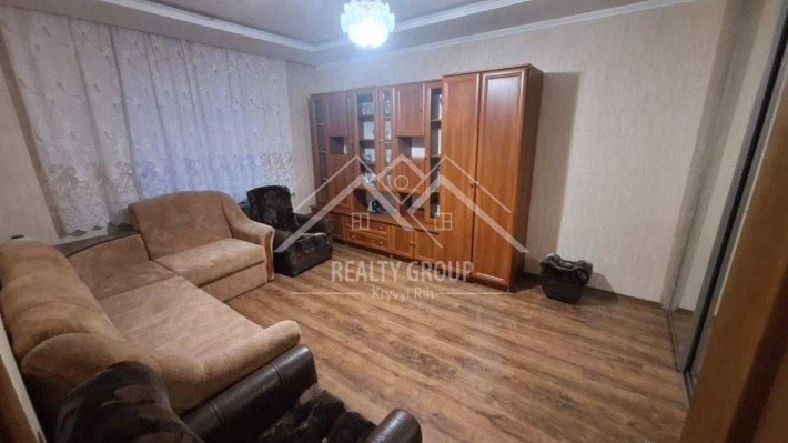 Оренда теплої двокімнатної квартири на Соцмісті по вул.Тільги. - фото 1