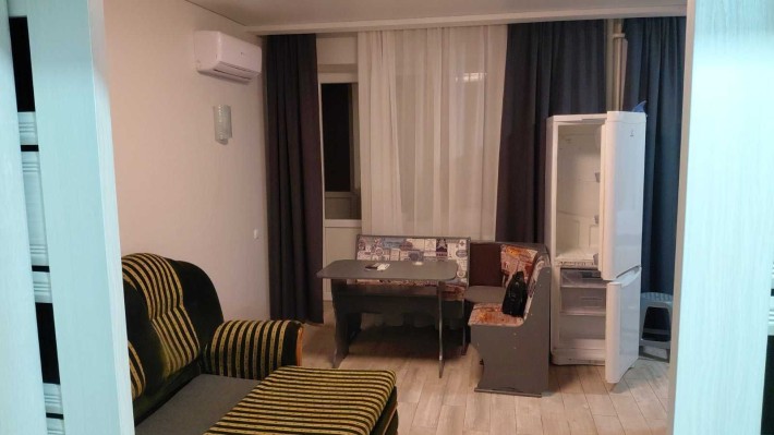 Сдам 3-комнатную квартиру 95 кв. - фото 1