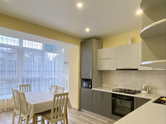 Оренда 2к.поруч міського озера в новобудові Ивано-Франковск