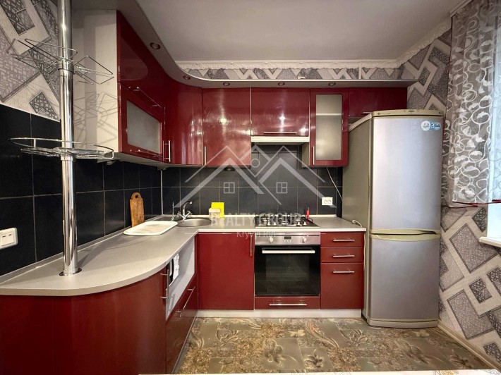 Оренда 2к квартири на 5 Зарічному - фото 1