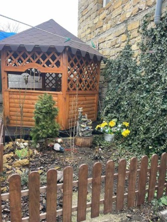 Дом на 3 комнаты, Слободка! заезд авто, беседка. - фото 1