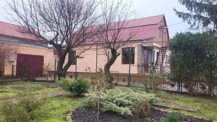 Продаю будинок біля річки - фото 1