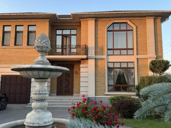 Продам шикарный дом! Левый берег! Отличное расположение! Аналогов нет! Днепр