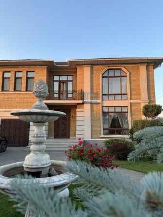 Продам шикарный дом! Левый берег! Отличное расположение! Аналогов нет! - фото 1