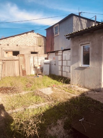 Продам домик на 5 причале со всеми удобствами - фото 1