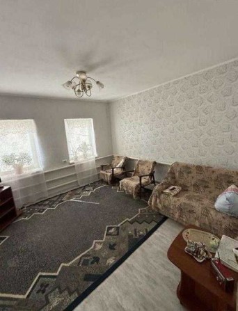 19000 Новоселівка. Частина будинку - фото 1