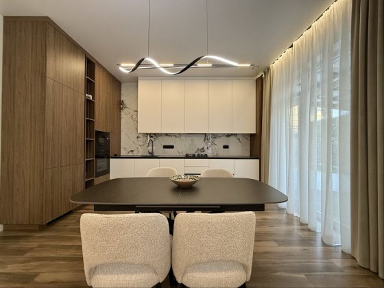 Окремий будинок з ремонтом біля ЖК Аметист| газ Петропавлівська Борщагівка