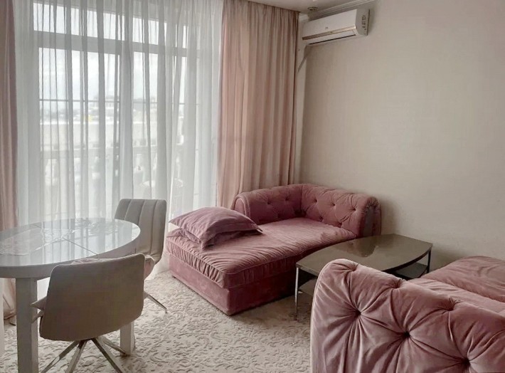 Пропонується до продажу 2-кімнатна квартира в ЖК "Британський квартал, вул. Дмитра Луценко, 8 - фото 1