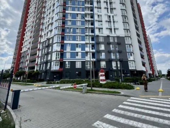 Продаж 1-к квартири вул. Гліба Бабіча 8б Київ