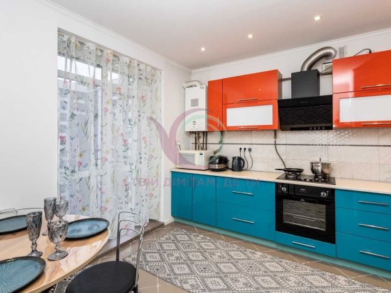 ОРЕНДА Простора 2к квартира з меблями і технікою по вул.Целевича Ивано-Франковск