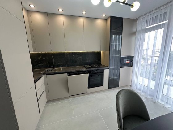 Оренда дизайнерської 1 км квартири поруч з центром Ивано-Франковск