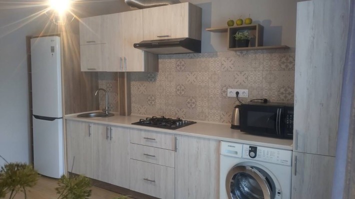 Оренда 1 км квартири в спальному районі міста - фото 1