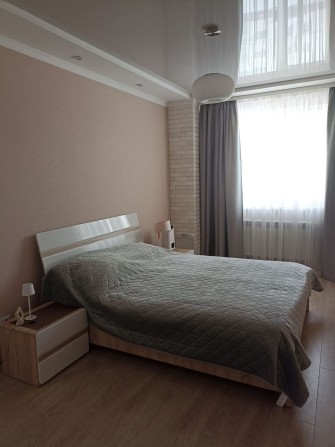 Здам гарну 2 кімнатну квартиру в новобудові, мікрорайон Садовий! - фото 1