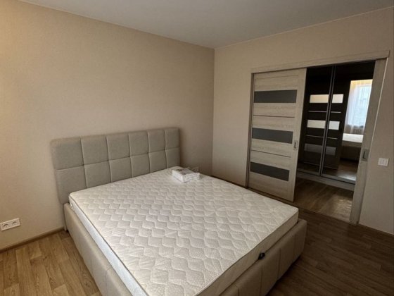 2-к Сады-1, ул. Героев Украины Полтава