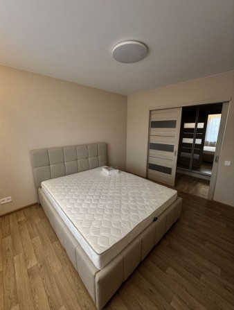 2-к Сады-1, ул. Героев Украины - фото 1