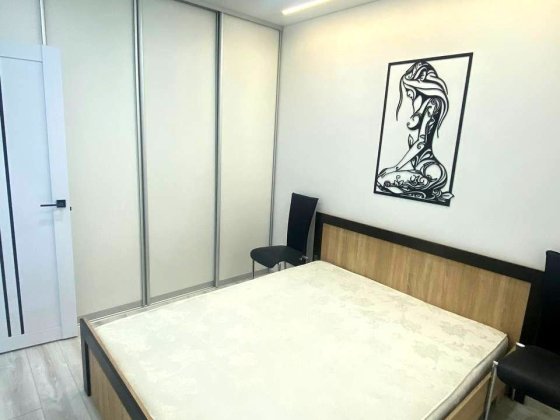 Оренда НОВОЇ 1-кімнатної квартири, поруч центр Рівне