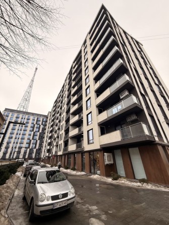 Перша оренда! Центр міста вид на Ратушу - фото 1