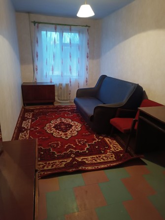 Сдам 2 комнатную квартиру - фото 1