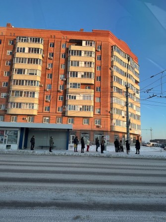 Зуп. Склозавод  1 кімнатна прямо на зупинці - фото 1