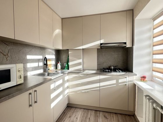 Комфортна студія після ремонту на Зигіна все нове Полтава