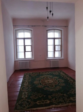 Здам трикімнатну квартиру на тривалий термін - фото 1