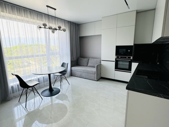 Оренда вишуканоі квартири поруч озера Рівне