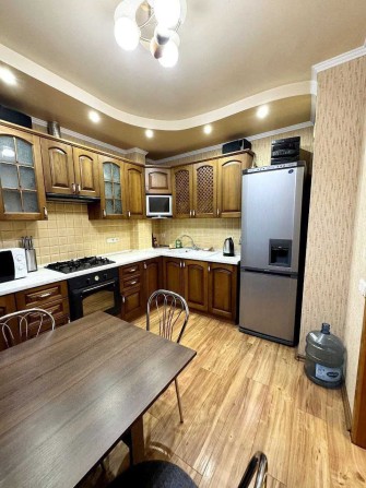 Вільна з 5 березня В оренду 3-кімнатна квартира по вул. Г. Крут - фото 1