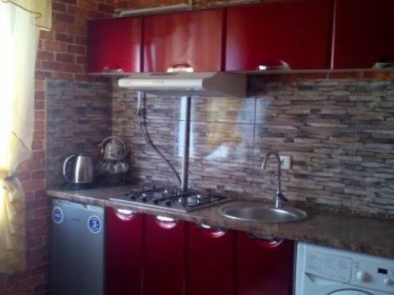 Сдаю 1 комнатную,8/9, центр города ,ул Украинская Кривий Ріг