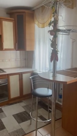 Здам 2 кімнатну квартиру по Відінській - фото 1