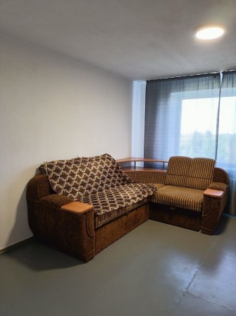 М-н Боженко поруч зупинка вільна - фото 1