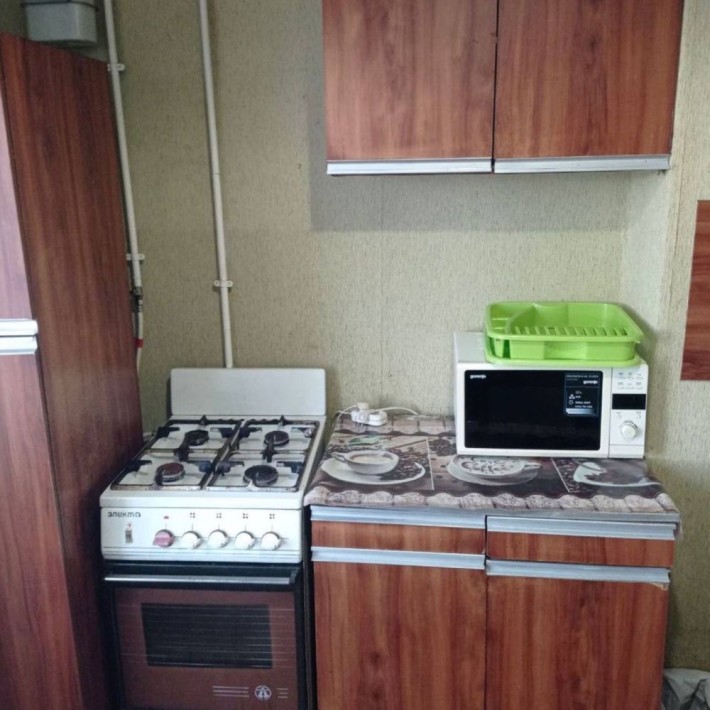 Трц Паравоз вільна квартира Сади 2 - фото 1