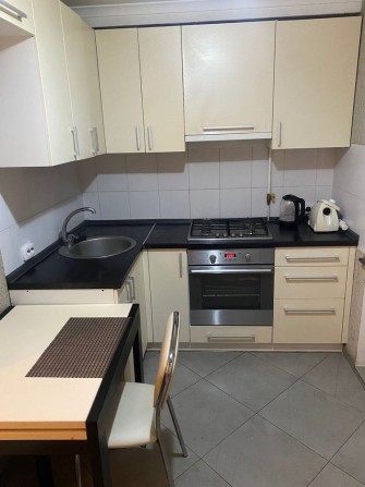 Оренда 1 кім в центрі ,навпроти парку Чорновола 40 - фото 1