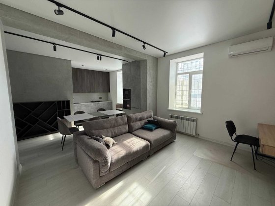 Оренда 2-к квартири на Дзержинці з АВТОНОМКОЮ Кривий Ріг