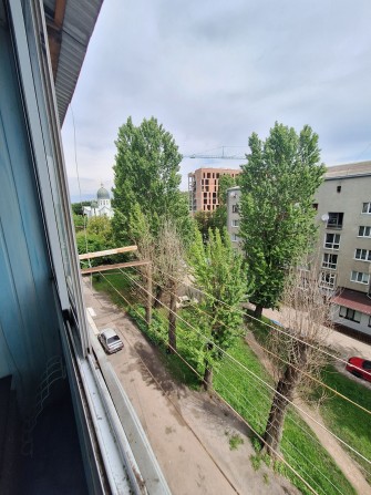 Здається однокімнатка квартира, дружба - фото 1