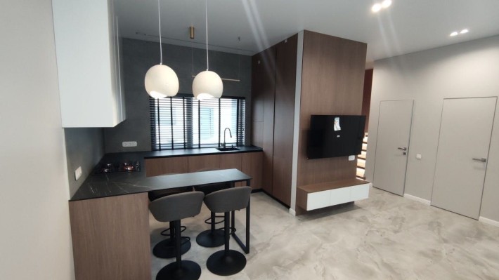 Продається Дуплекс з ремонтом - фото 1