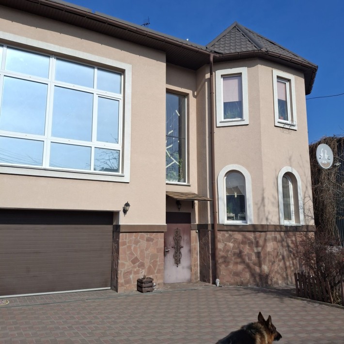 Великий склад + житловий будинок - фото 1