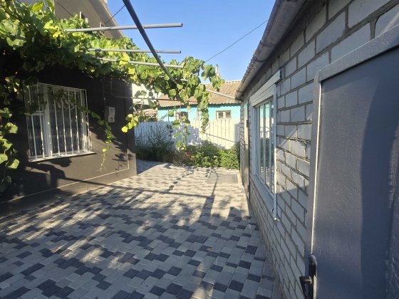 Продам дом с капремонтом в Малиновском районе Одесса