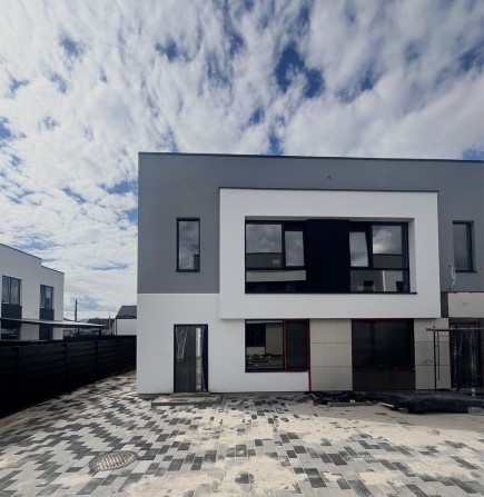 Таун-як дуплекс‼️з найбільшим двориком‼️біля Львіського Маєтку - фото 1