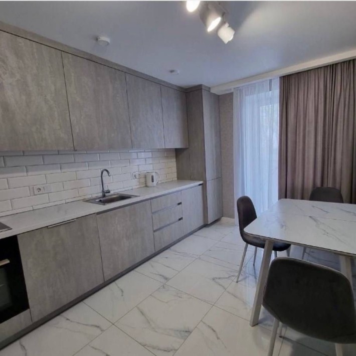 Монастирська 11 Центр новобудова все нове - фото 1