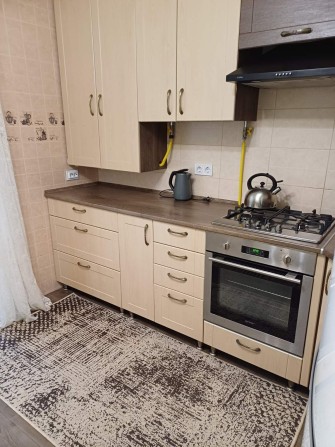 Здам 1 кімнатну квартиру в оренду по Макарова - фото 1